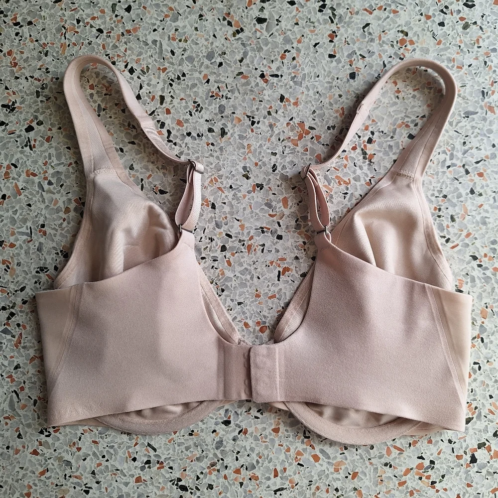 Spanx Unlined Full Cover‎ Bra